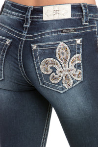 D869 Mid-Rise Jeans