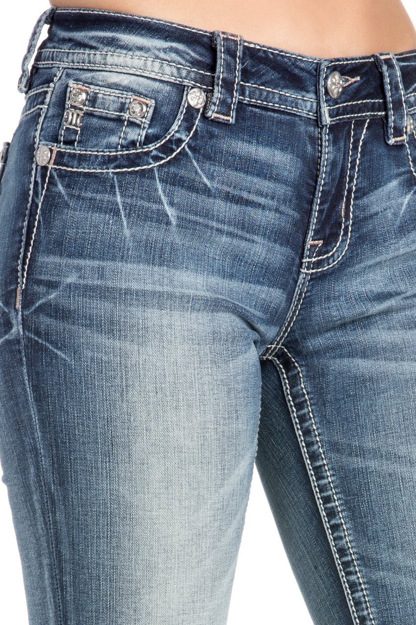 M568 Mid-Rise Jeans