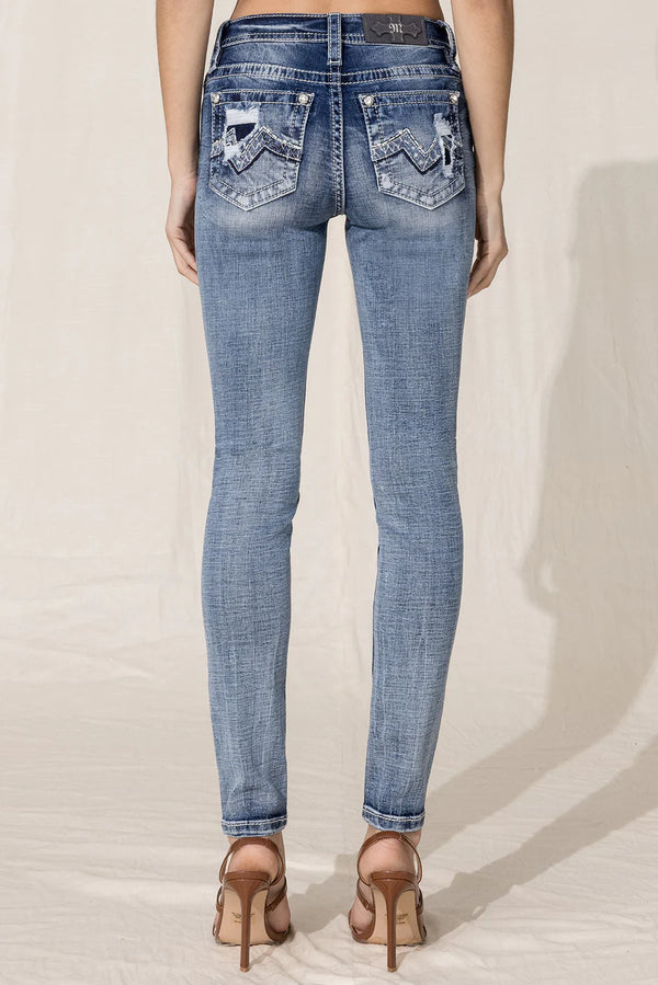 M819 Mid-Rise Jeans