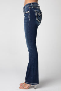 D1118 Mid-Rise Bootcut Jeans Langes Bein