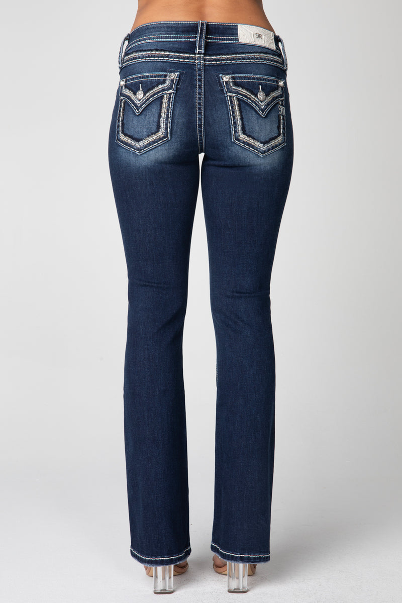 D1118 Mid-Rise Bootcut Jeans Langes Bein