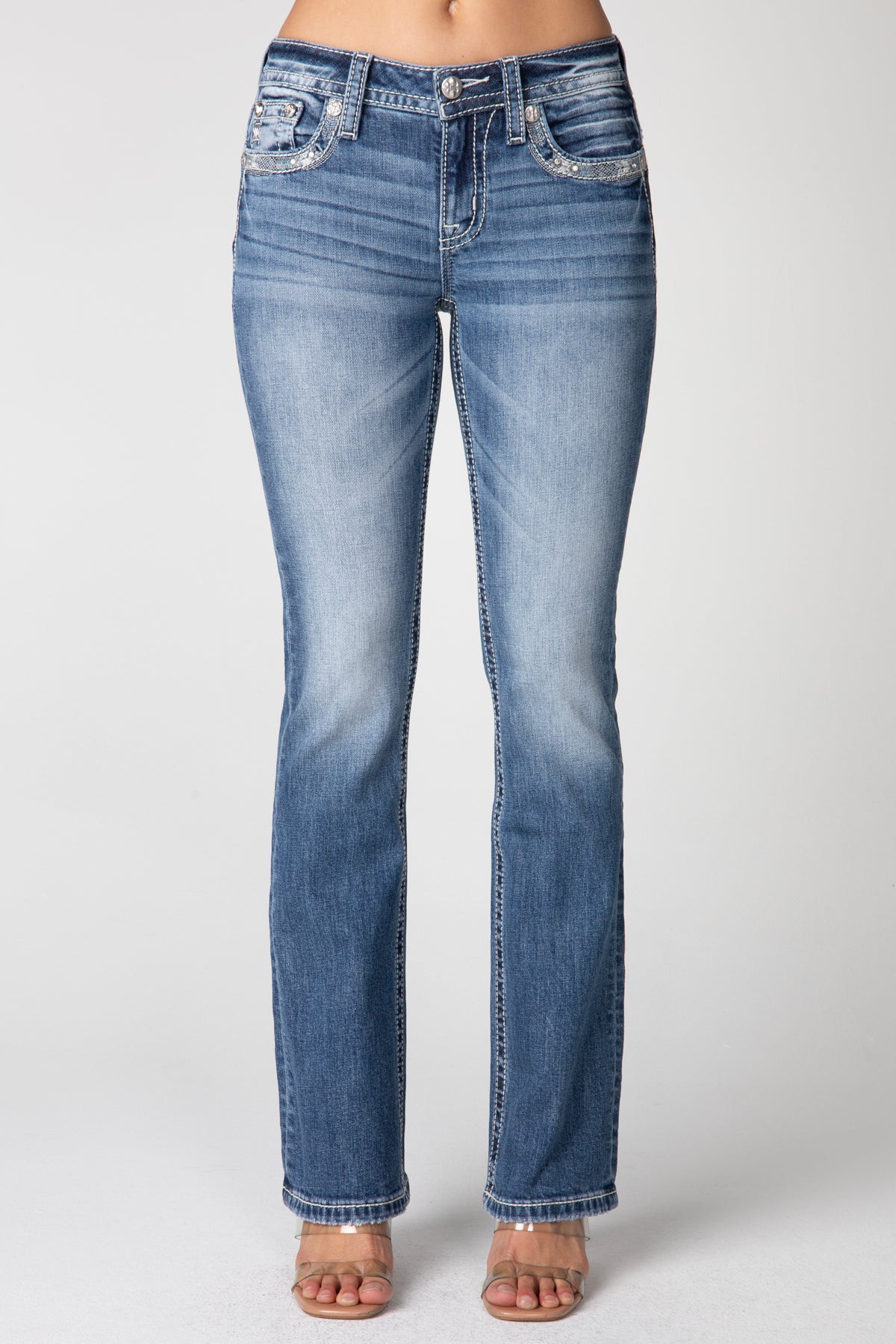 M945 Mid-Rise Bootcut Jeans Langes Bein